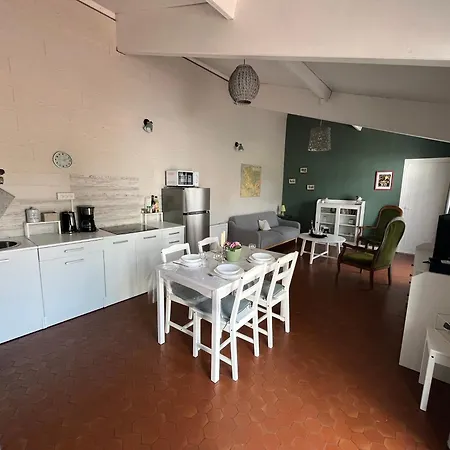 Les Ecuries Du Faubourg * Bethune