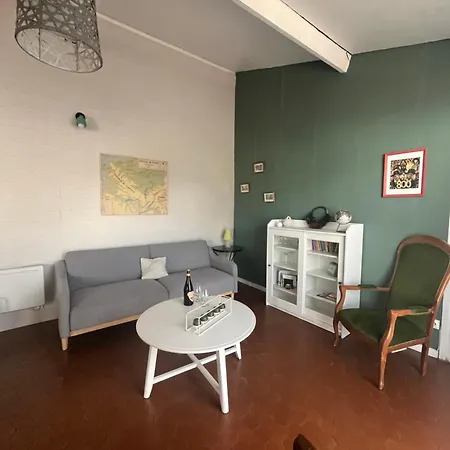 Les Ecuries Du Faubourg Bethune